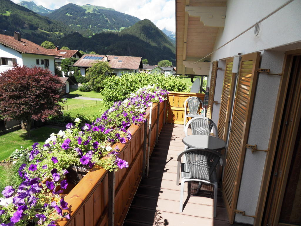 Ferienwohnung Konrad Pfeifer Schruns Szoba fotó